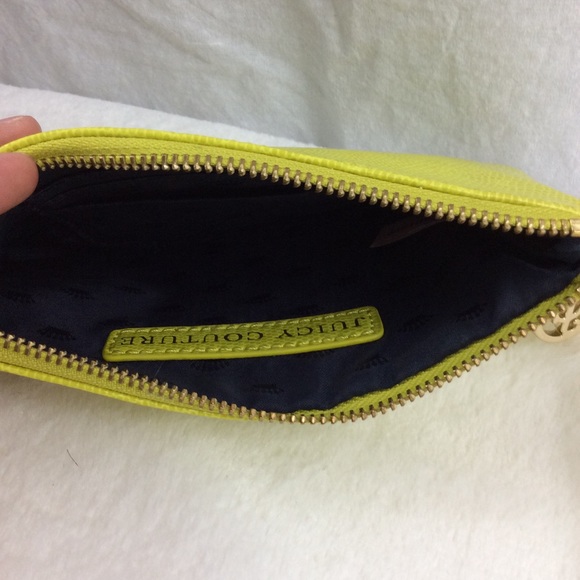 Juicy Couture Gold/Yellow Leather Wristlet - Picture 4 of 7
